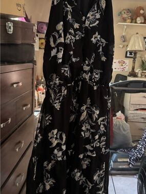 Black Floral Tiered Maxi Dress with V-Neck